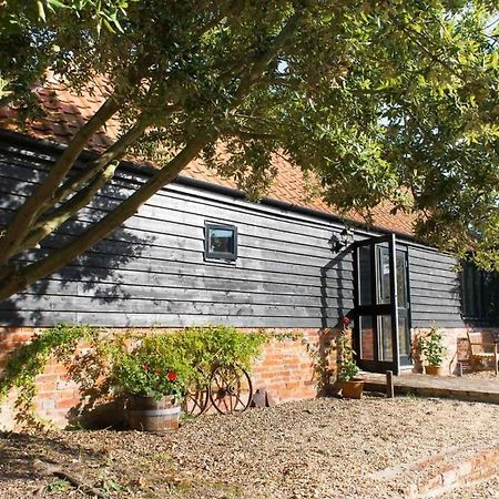 Bromans Barn A Beautiful Cottage By The Sea And Cudmore Nature Reserve West Mersea Exterior photo